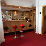 Hunsruecker Hof 2*